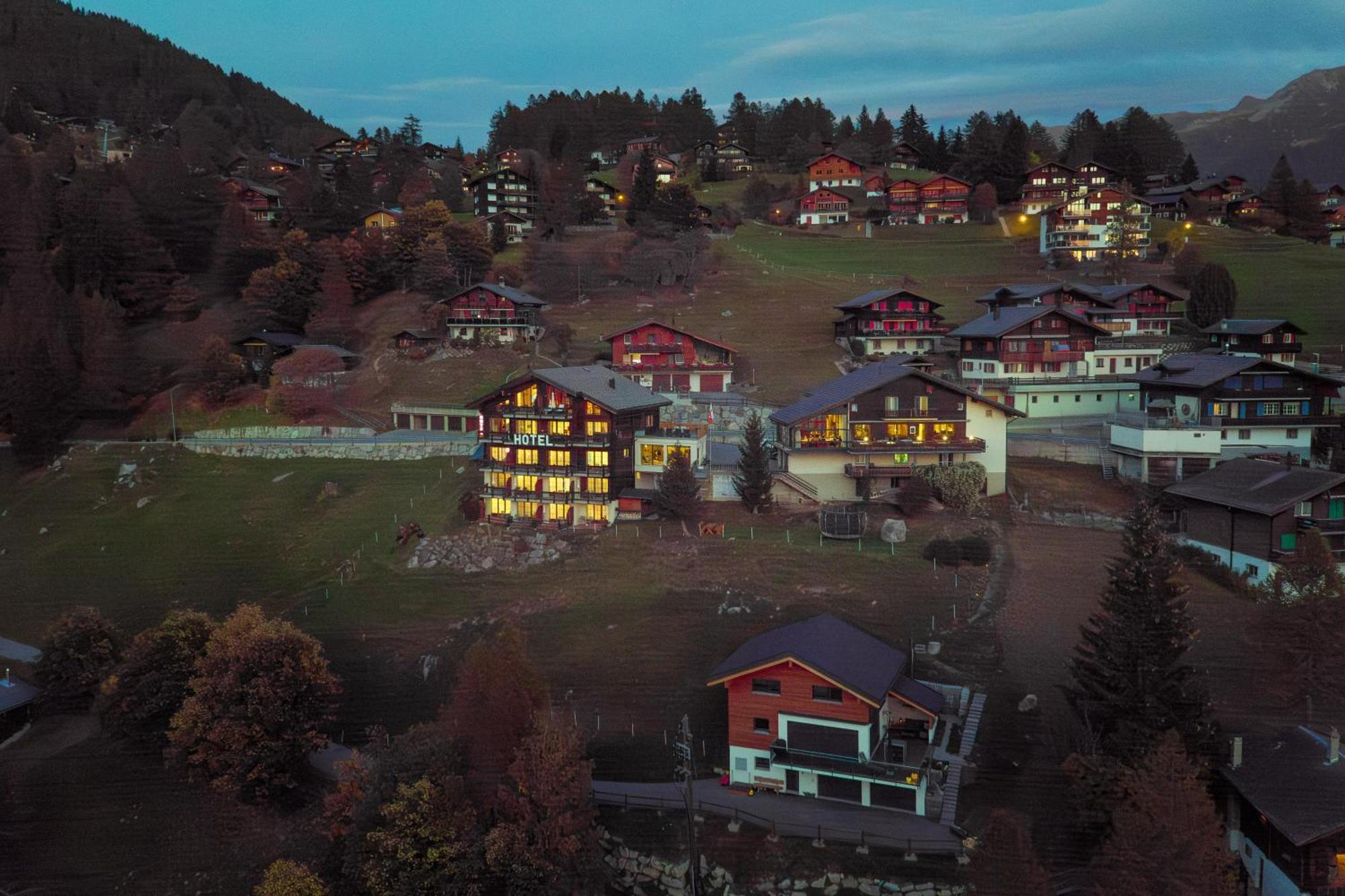 Hotel Bellwald Esterno foto